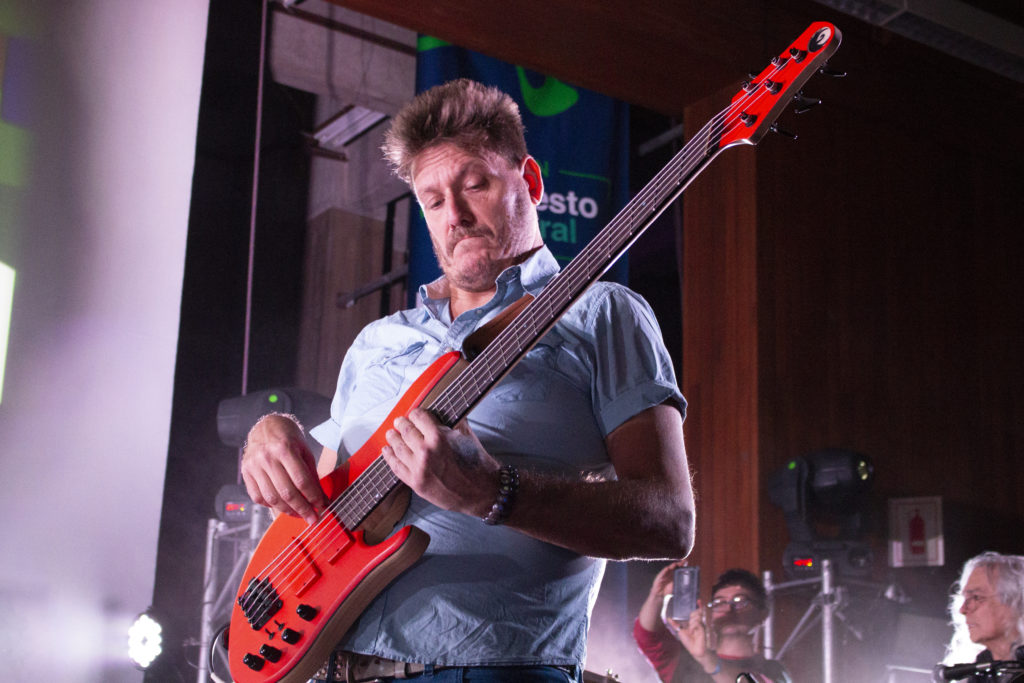 Recital homenaje a Spinetta en la Facultad de Ciencias Exactas y Naturales |“Hombre de Luz”