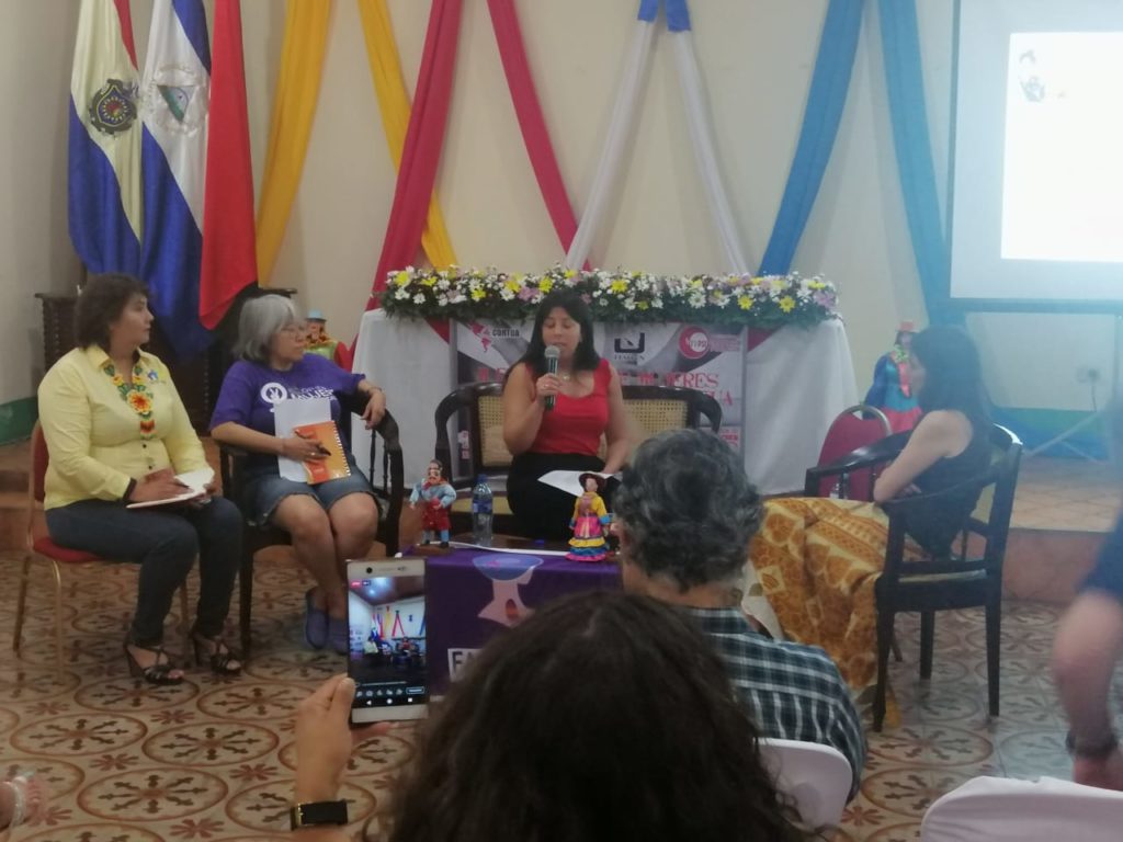 Presentes en el 2&ordm; Encuentro de Mujeres Sindicalistas de la CONTUA